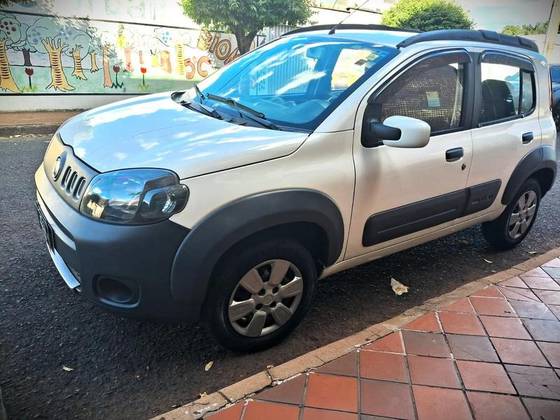 FIAT UNO 1.0 EVO WAY 8V FLEX 4P MANUAL FIAT UNO 1.0 EVO WAY 8V FLEX 4P MANUAL